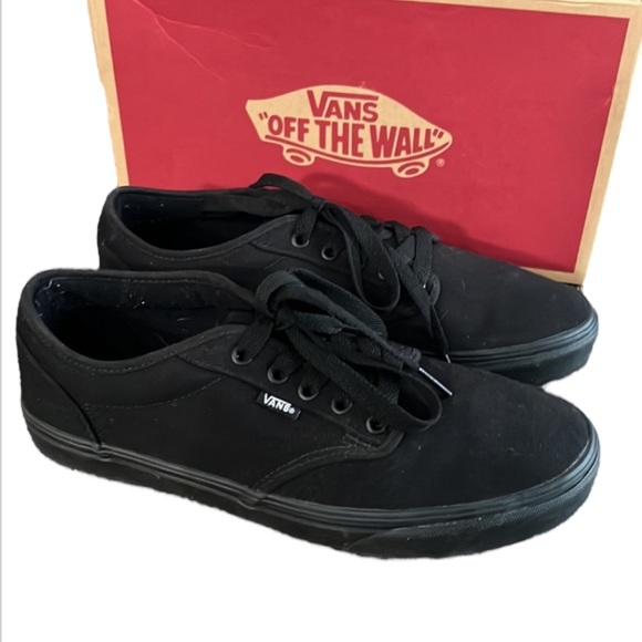 Vans Other - Authentic Vans mens signature sneakers sz 11 excellent condition